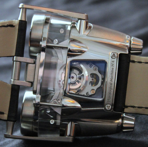 MB&F HM4 Thunderbolt火箭推進器形態手表