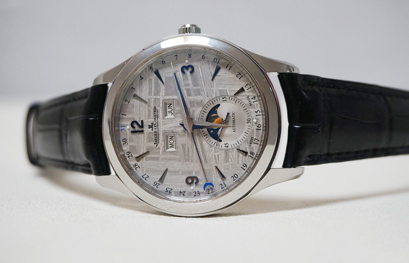 Tag Heuer Monaco腕表重新思考 帕森斯設計學院