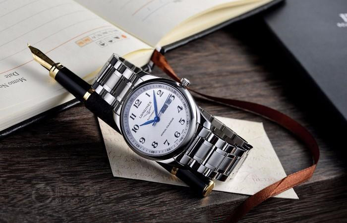 豪利時Calibre400精鋼腕表怎樣-Oris